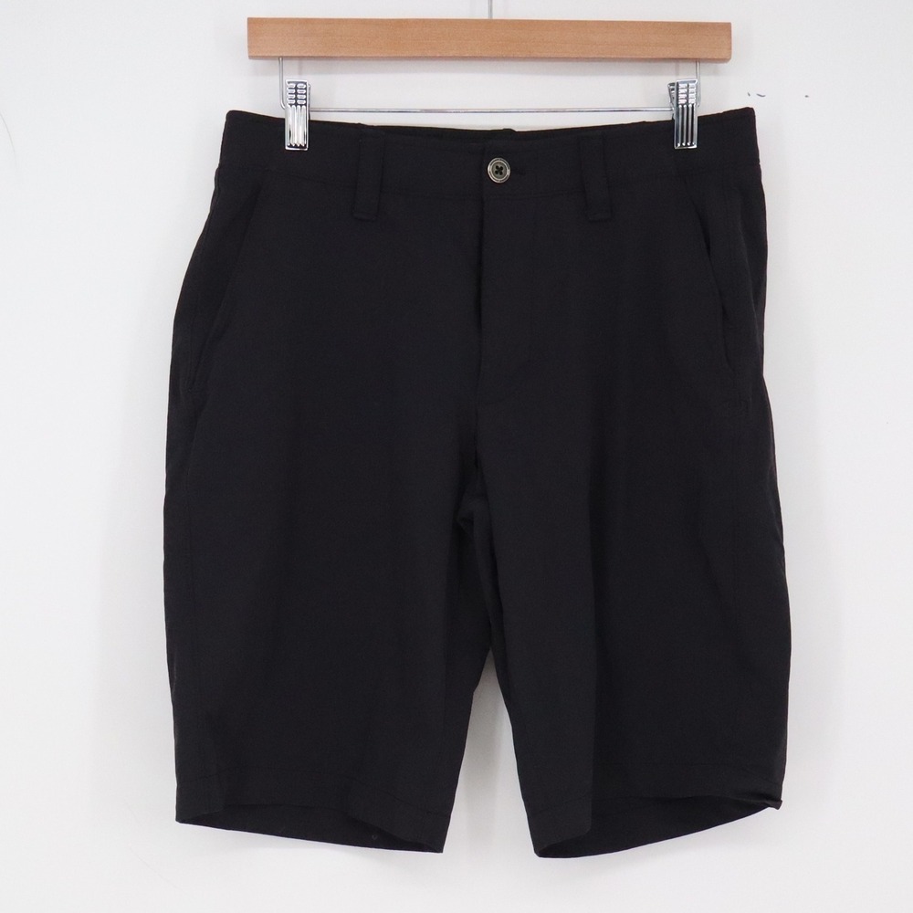 Under Armour Shorts Mens 32 HeatGear Loose Black Athletic Hole FAIR